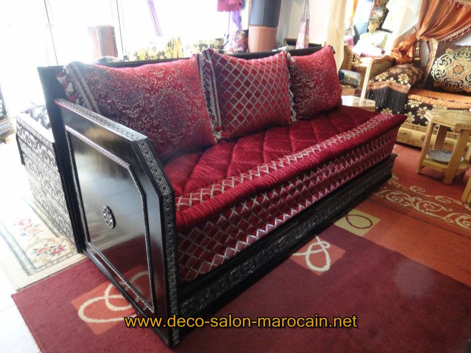 Salon marocain rouge  élégant 2015