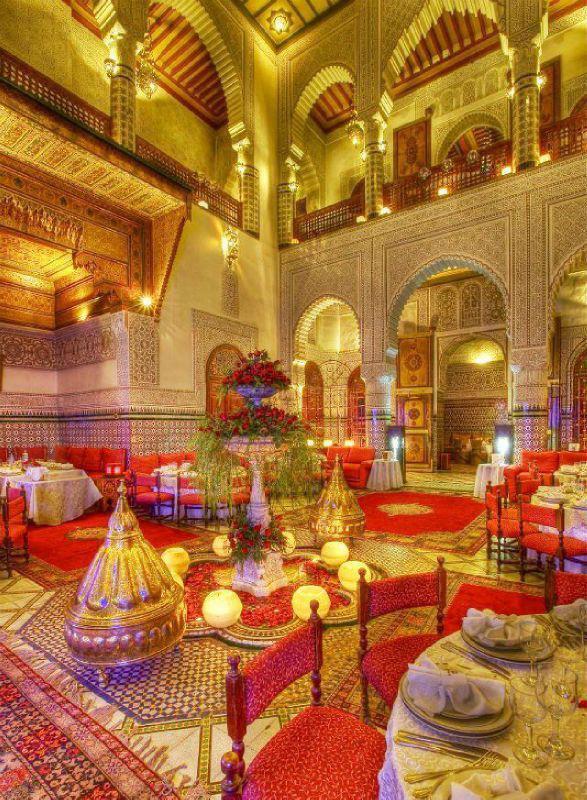 Salle de mariage avec décoration marocaine mode 2016